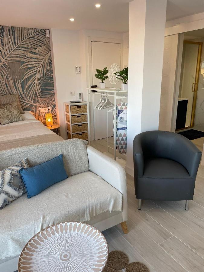 Apartamento Tres Banderas Εστεπόνα Εξωτερικό φωτογραφία